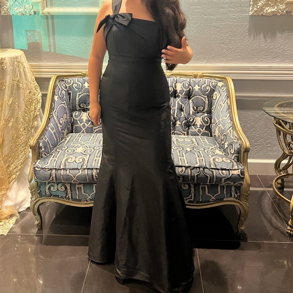 Alvina valenta dress
